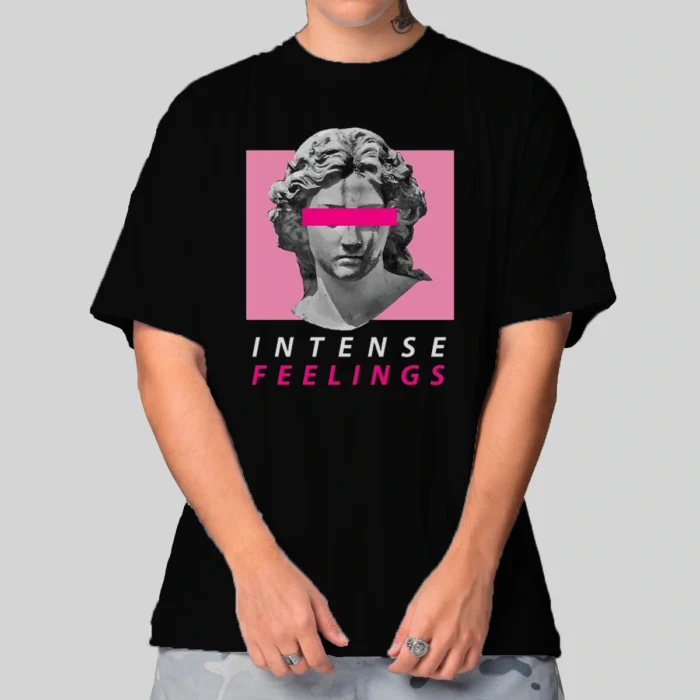 Camiseta Masculina Oversized Intense Feelings